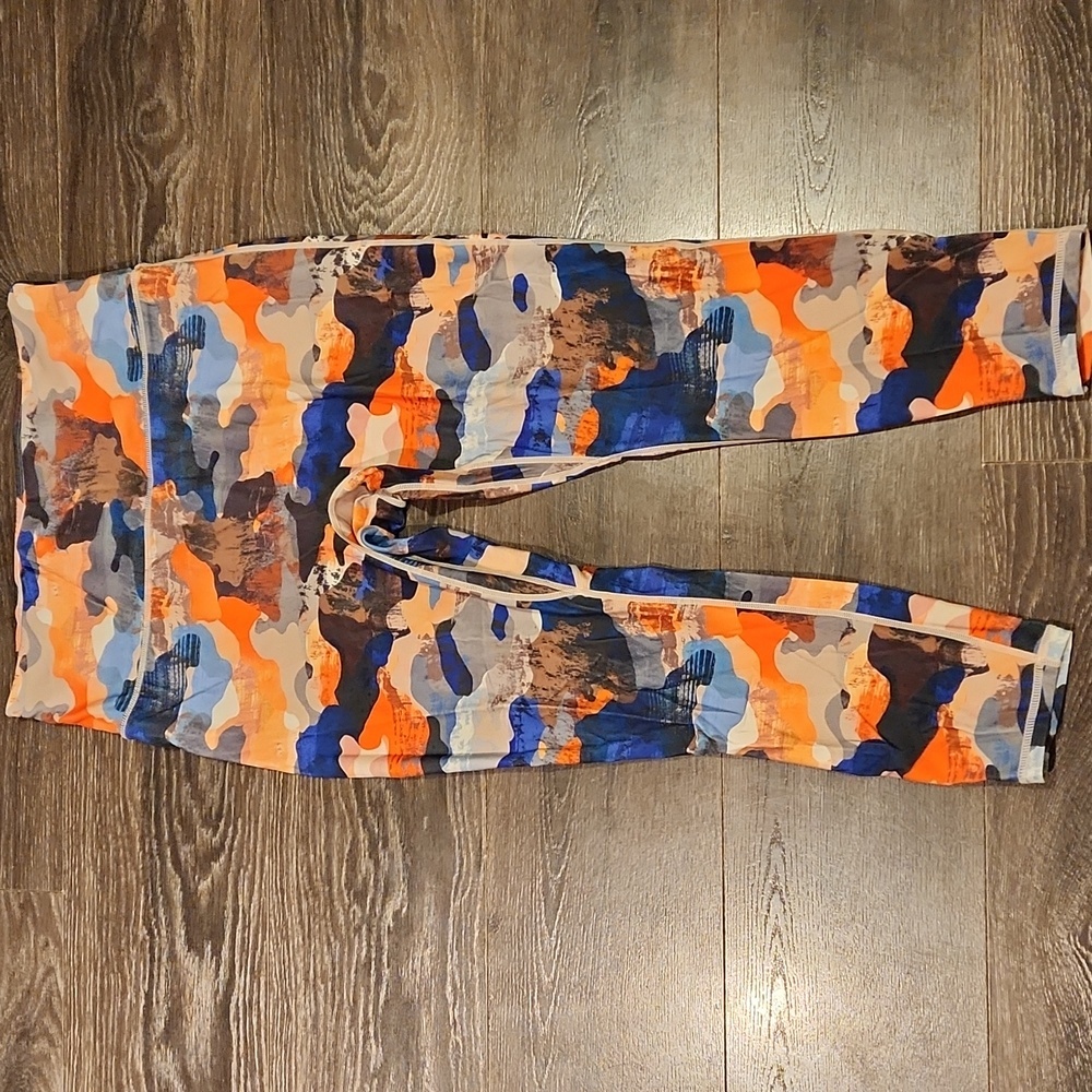 ❤️ FABLETICS ZION MOUNTAIN CAMO ANYWHERE 365 HIGH RISE CROP LEGGINGS, 1X